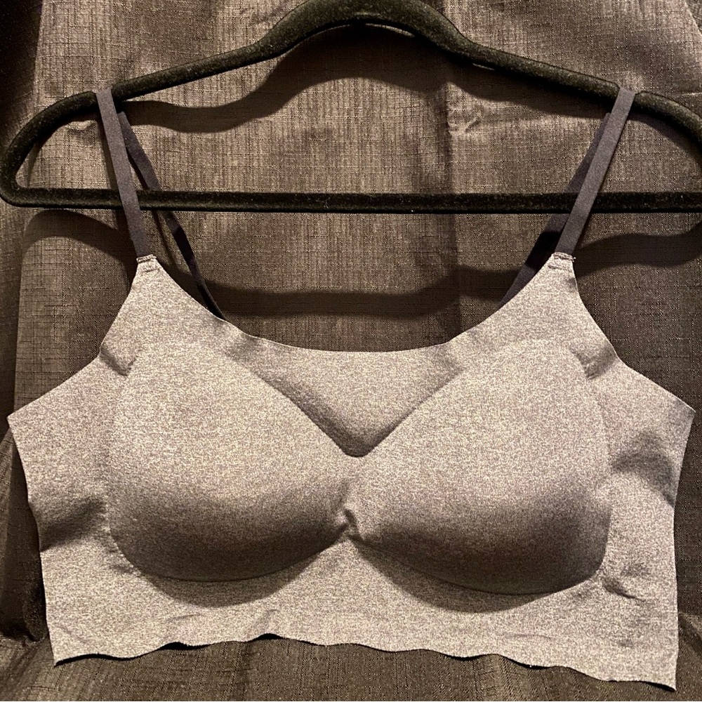 Size XL Zyia charcoal adjustable strap comfort bra